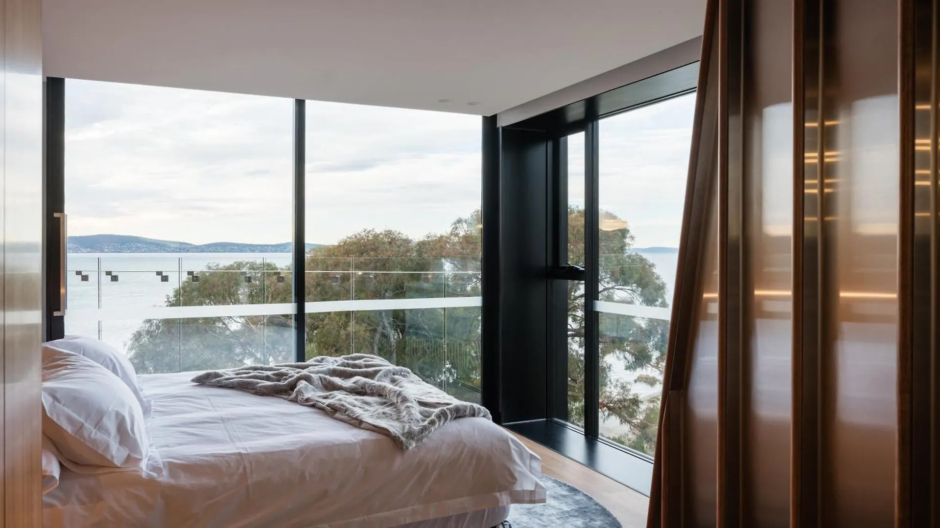 Appartamento 'Hobart' - Waterfront Penthouse With Private Heated Pool Hobart